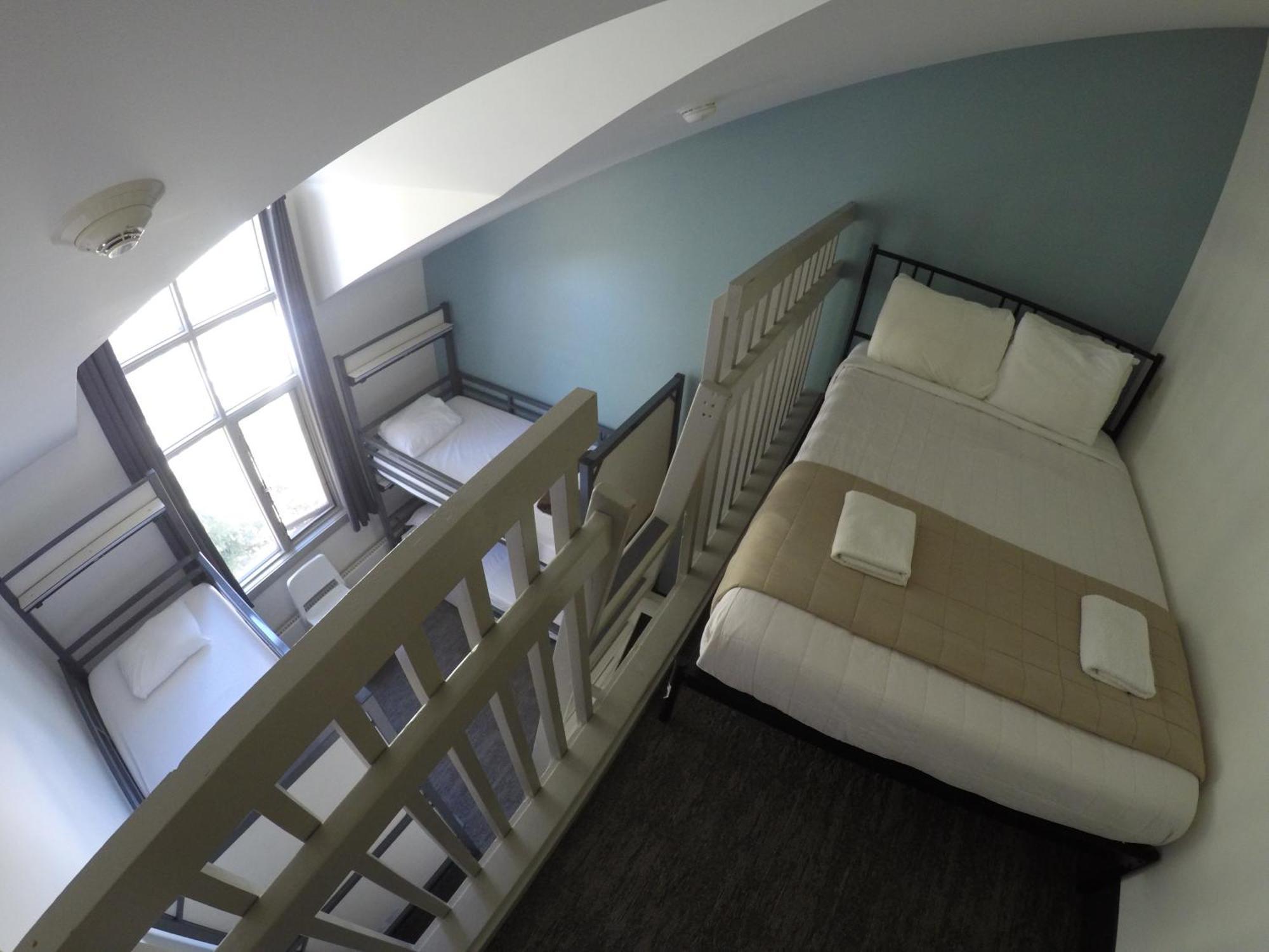 Hotel Hi Alpine Centre-路易斯湖